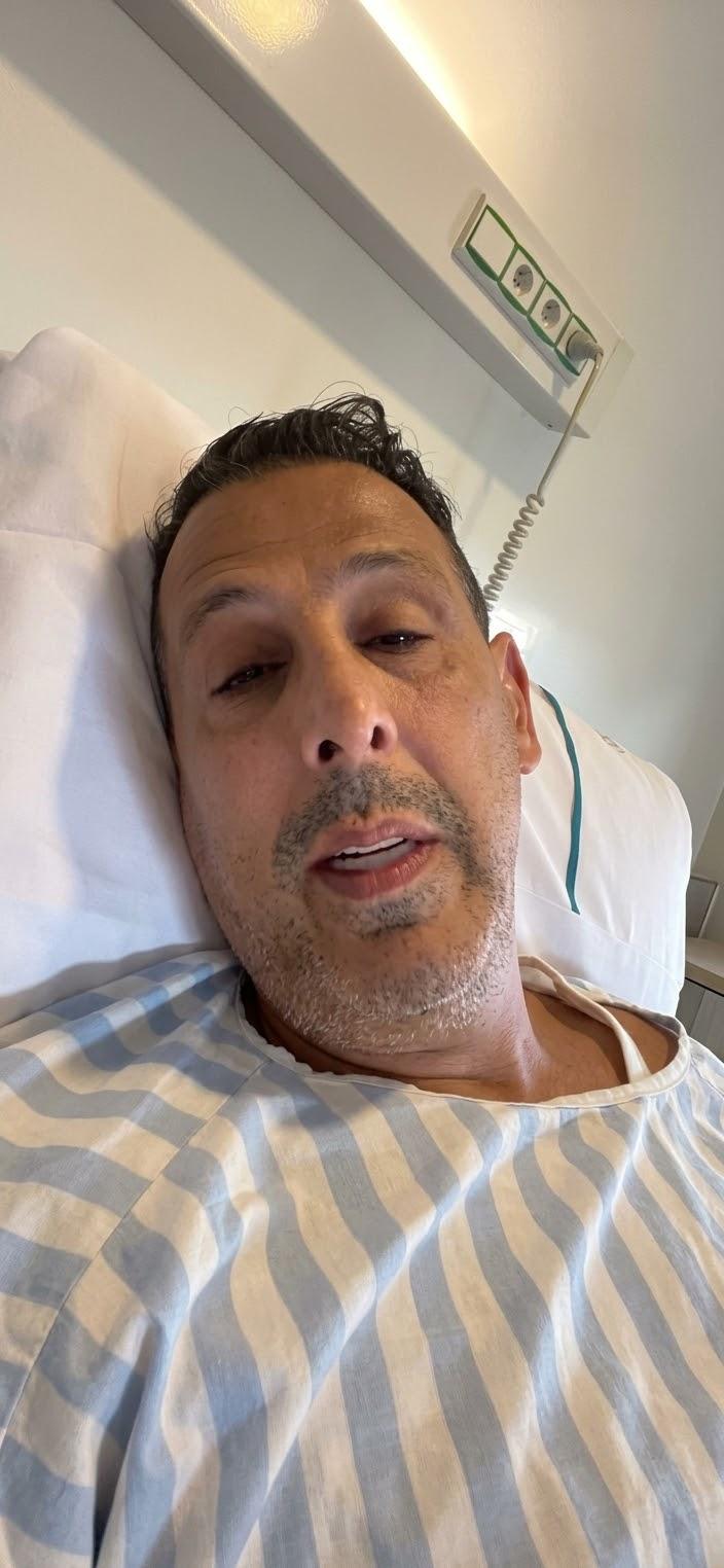 في خروج إعلامي جديد.. مصطفى لخصم يطمئن محبيه بعد تعرضه لوعكة صحية طارئة