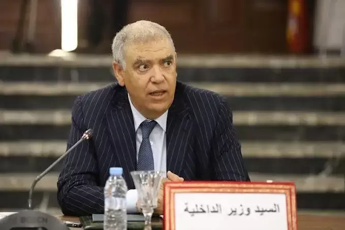حماية للمال العام.. الداخلية تمنح الولاة والعمال صلاحية التحصيل الجبري لديون الجماعات