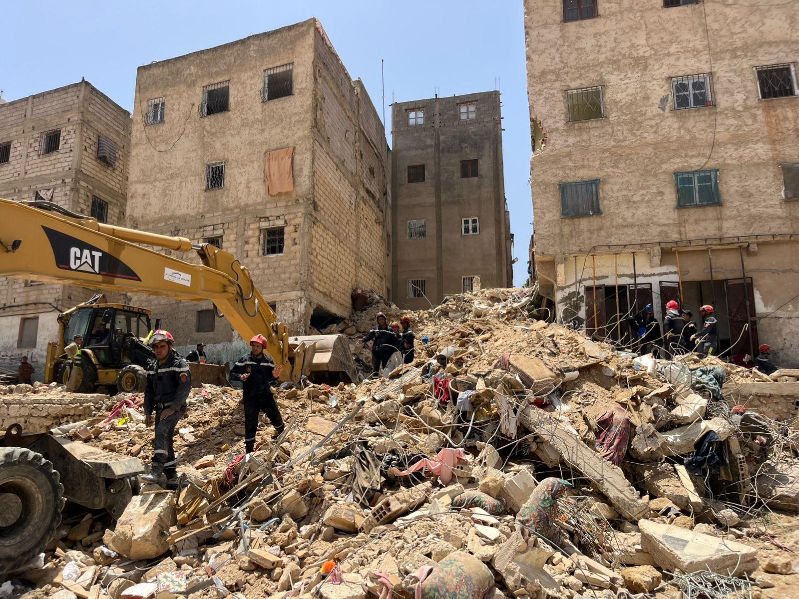 فاجعة عين النقبي بفاس.. ارتفاع حصيلة انهيار مبنى سكنى بعين النقبي إلى 8 وفيات و3 جرحى