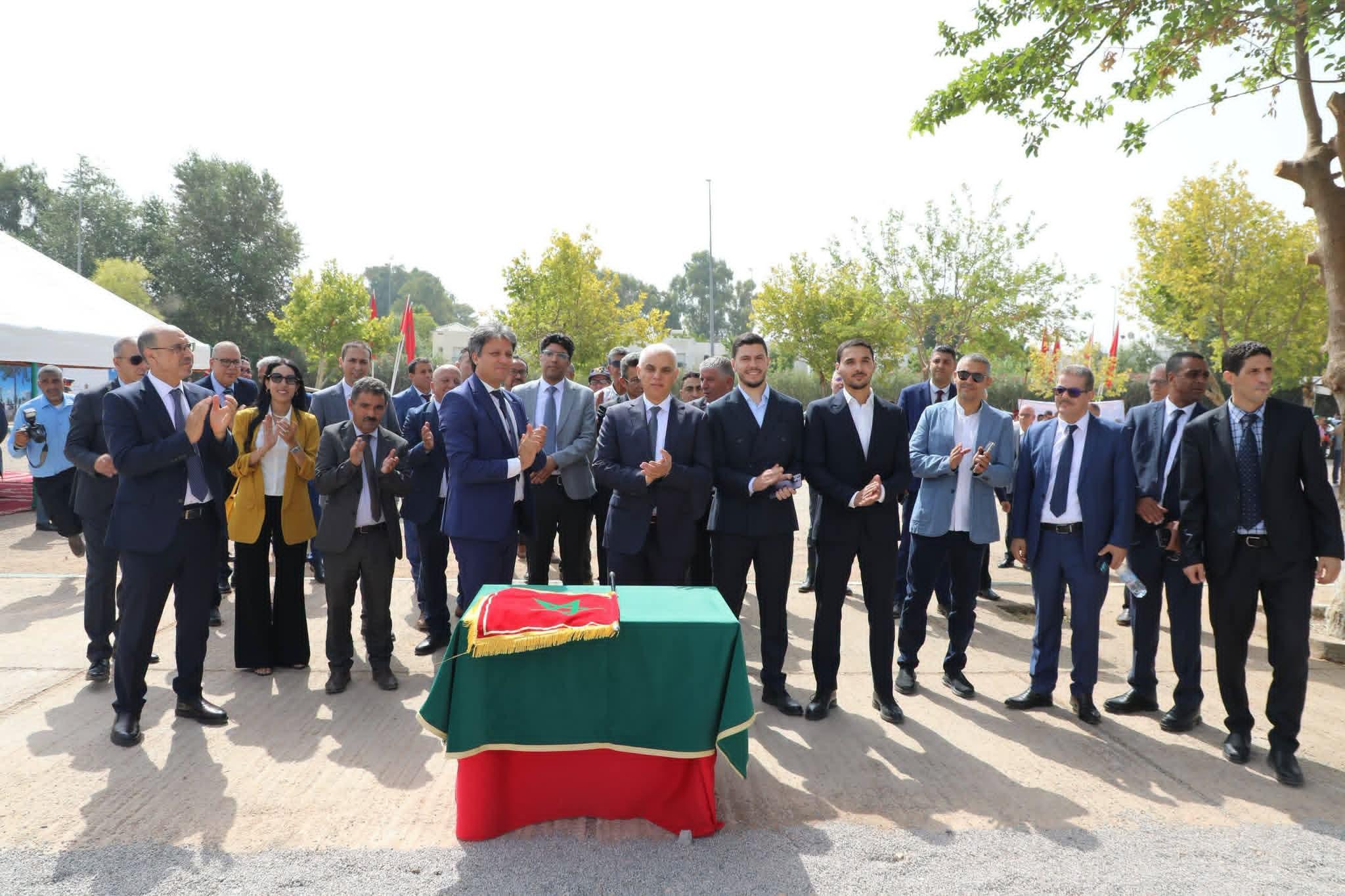 فاس.. الوالي آيت الطالب ومدير أكاديمية فاس فؤاد الرواضي يعطيان انطلاقة بناء مركب "الفداء" التربوي بمقاطعة زواغة