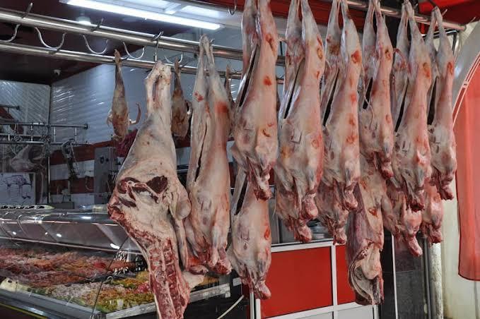 اللحوم الحمراء تتراجع بعد موجة غلاء قياسية