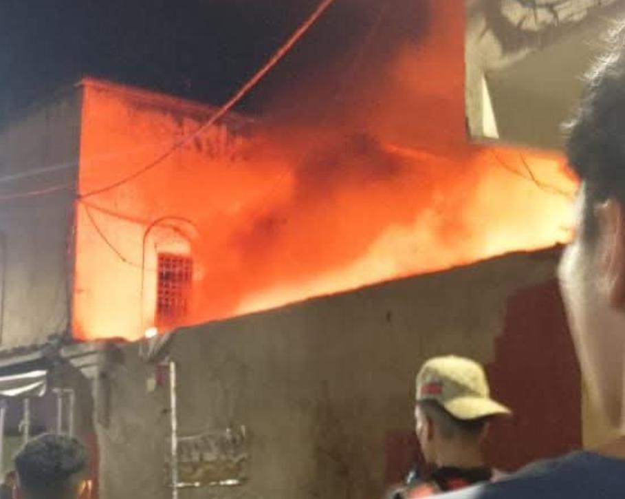فاس..الوقاية المدنية  تطوق حريقاً أثار الهلع بحي سيدي بوجيدة