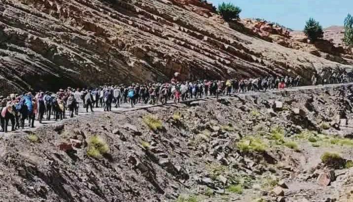 ميدلت.. اتفاق رسمي ينهي مسيرة يومين لساكنة جماعات أنمزي وأكديم