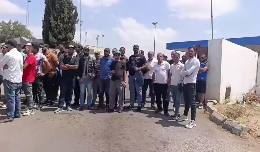 مكناس..أزمة الأجور تهدد بوقف حافلات النقل الحضري